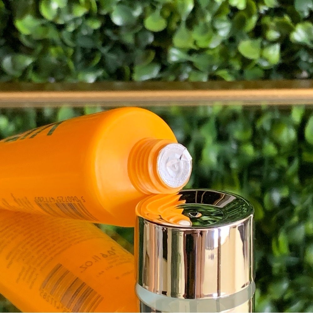 Rodial Vit C Brightening Cleanser | NEW | Travel Size 20mL - Picture 9 of 11